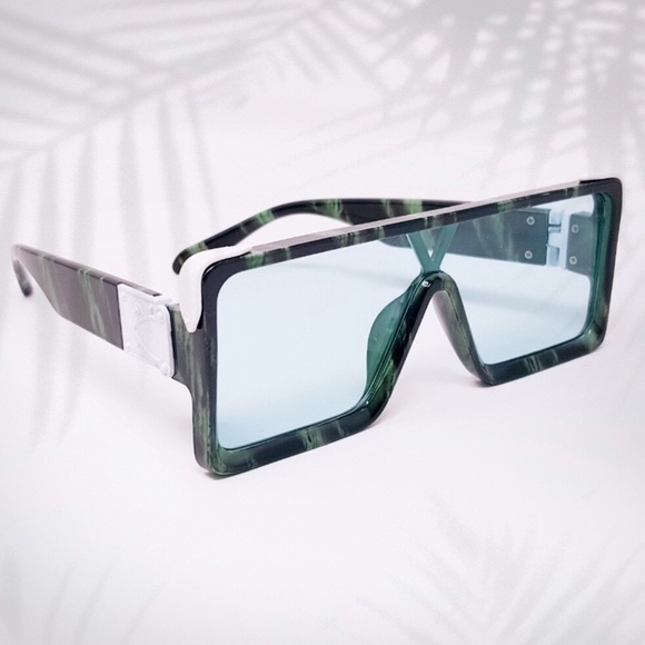 ςհσԹ ʍψ ɓσմϯίզմε @ϯεαɕα - Picture 9 of 16